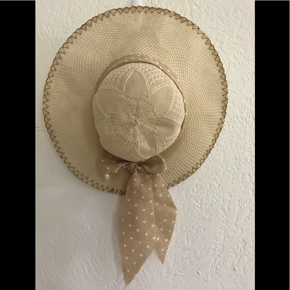 Lucky 7 USA Women's LUCKY With Dot Ribbon